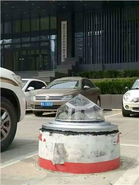 內(nèi)蒙古建設(shè)廣場(chǎng)應(yīng)用光導(dǎo)照明系統(tǒng) 內(nèi)蒙古建設(shè)廣場(chǎng)應(yīng)用光導(dǎo)照明系統(tǒng)