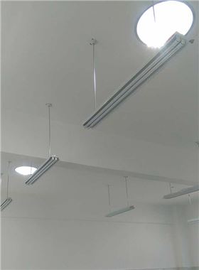 校園無電導光管采光照明效果 校園無電導光管采光照明效果