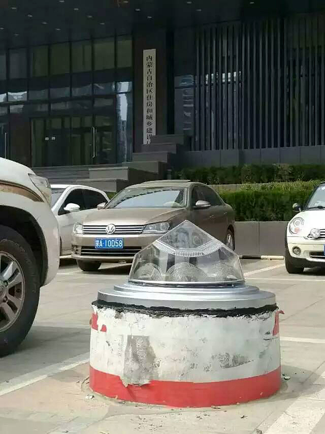 內(nèi)蒙古建設廣場應用光導照明系統(tǒng)