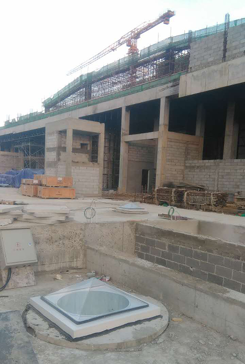 中鐵建設(shè)集團(tuán)用正能量無電照明 中鐵建設(shè)集團(tuán)用正能量無電照明