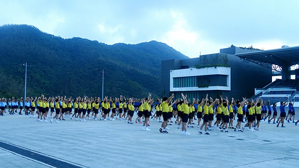 正能量無(wú)電照明系統(tǒng)項(xiàng)目 正能量無(wú)電照明系統(tǒng)項(xiàng)目