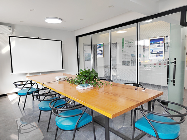 太陽(yáng)光照明裝置 太陽(yáng)光照明裝置